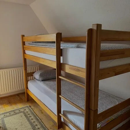Odmor - Krajina I Semesterbostad *